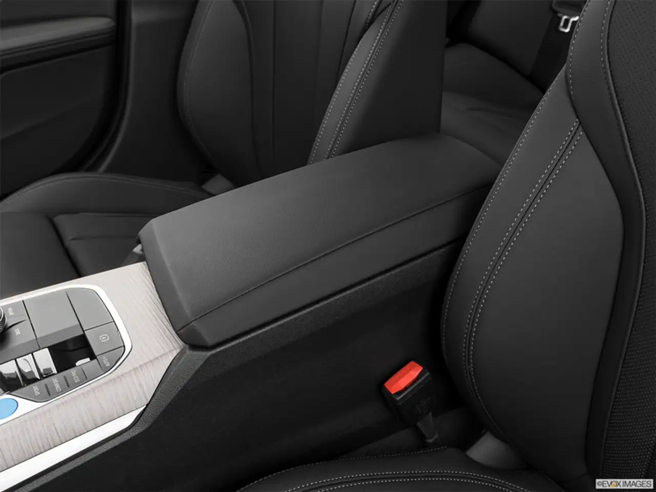 BMW i4 снимка BMW i4