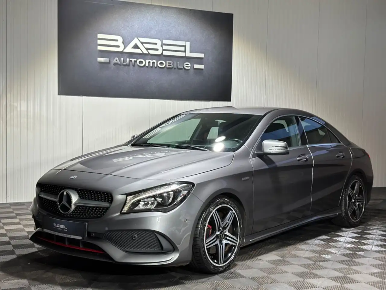 Mercedes-Benz CLA 250