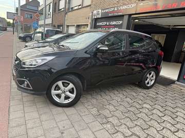 iX35 1.6i Navigations Cuir Chauffant Camera Clim