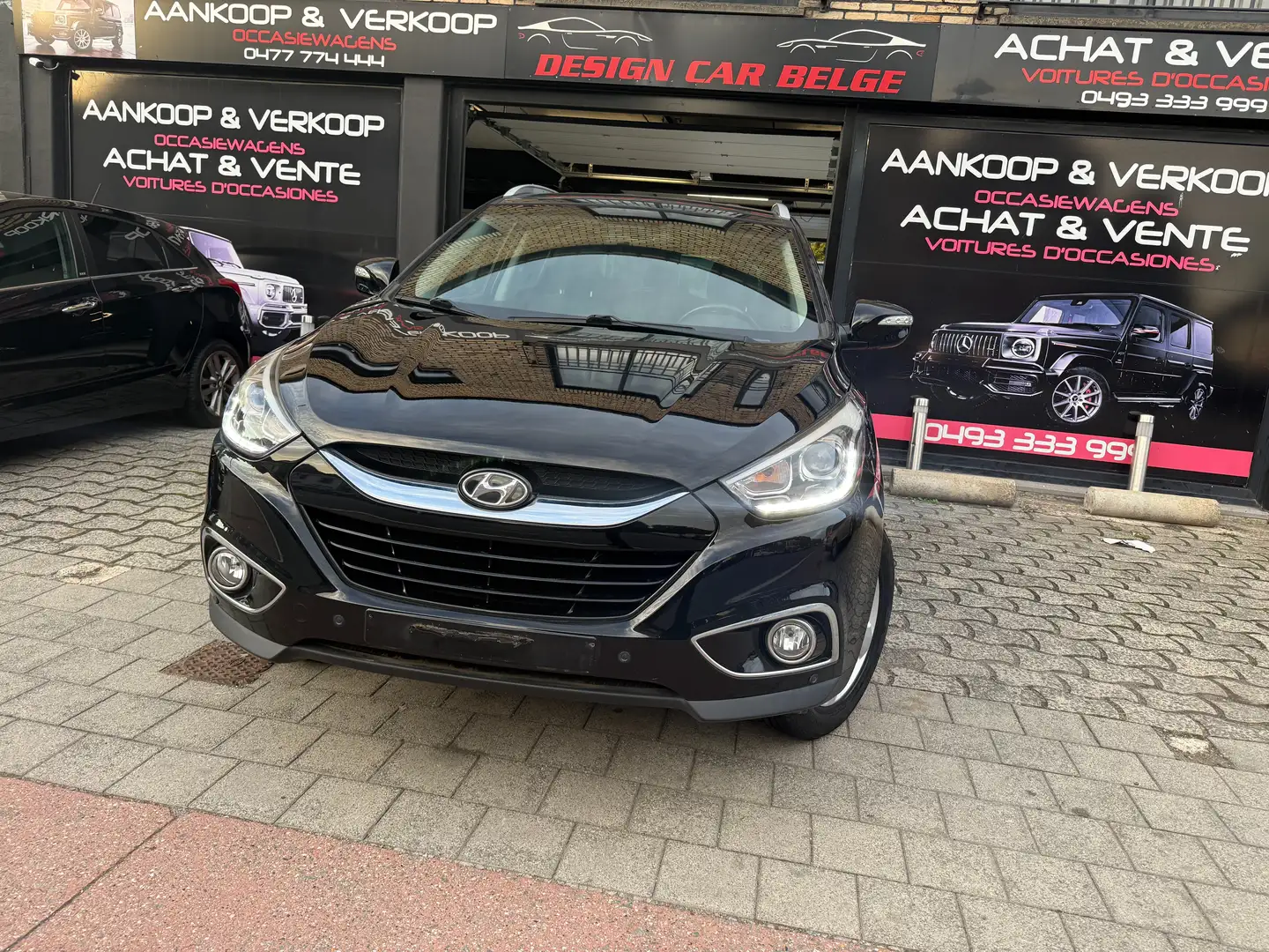 Hyundai iX35 iX35 1.6i Navigations Cuir Chauffant Camera Clim Zwart - 2