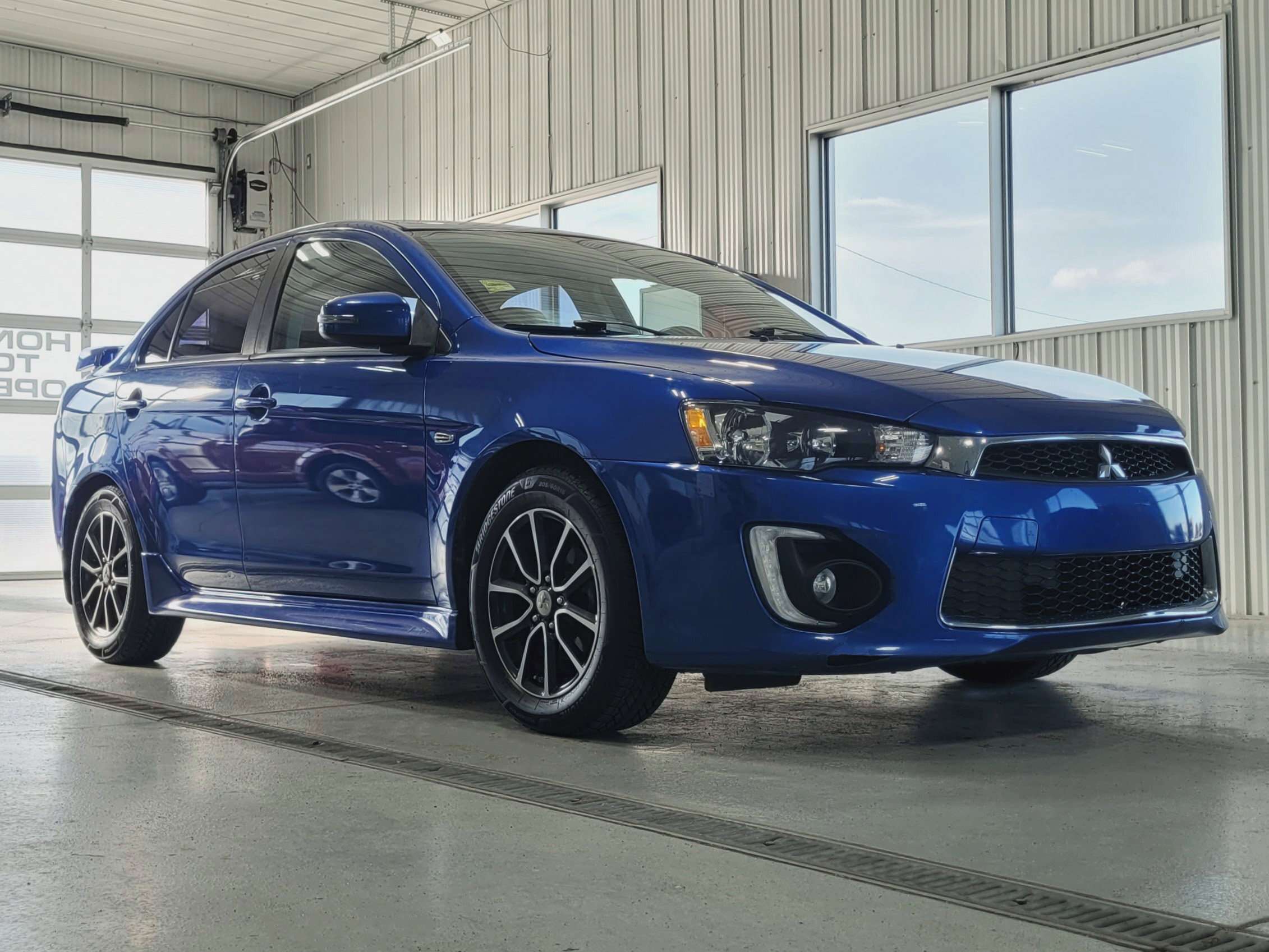 2016 Mitsubishi Lancer SE LTD AWD | SUNROOF | HEATED SEATS | LOW MILEAGE — снимка 1