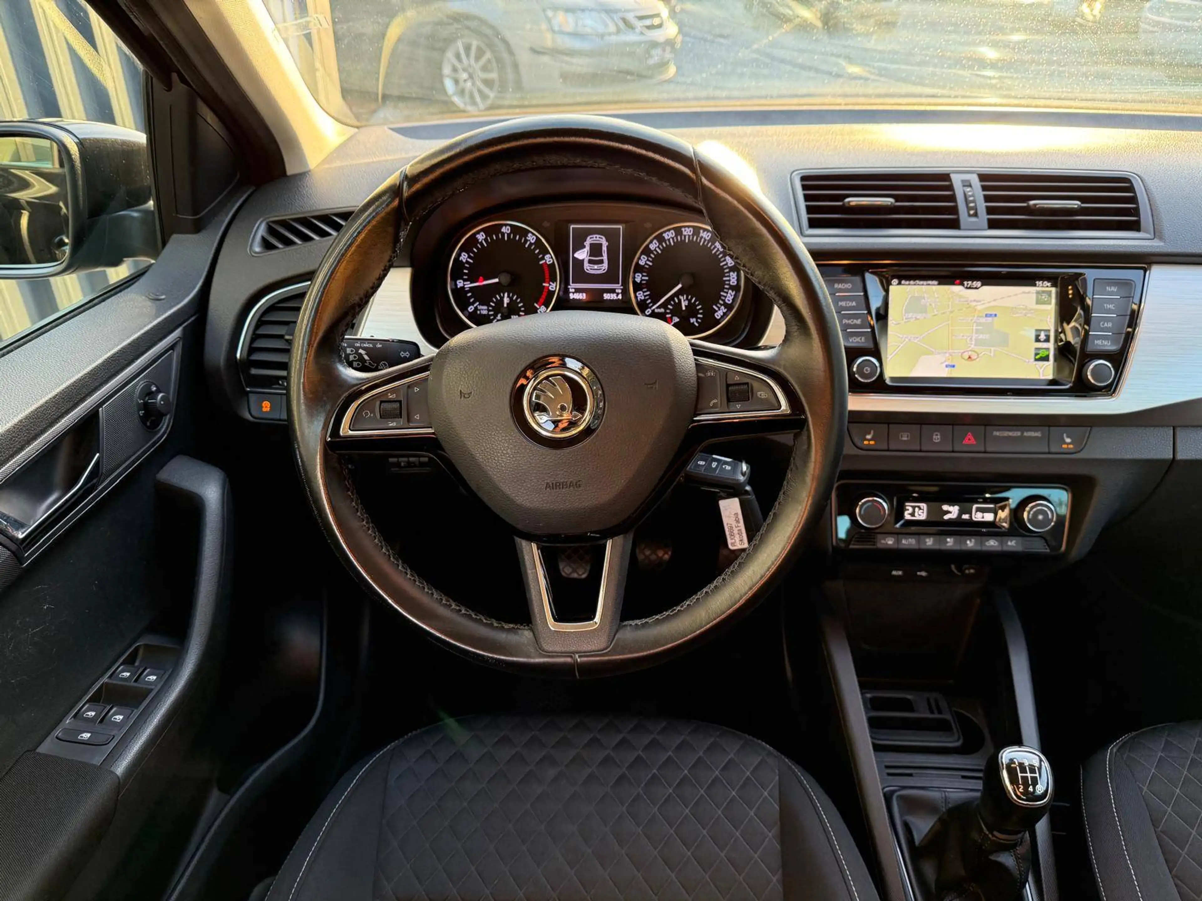 Skoda Fabia Fabia 1.0i Drive/ 1e Main / CarPlay / Siège CH / Entretien + CT + Garantie 1 an — photo 12