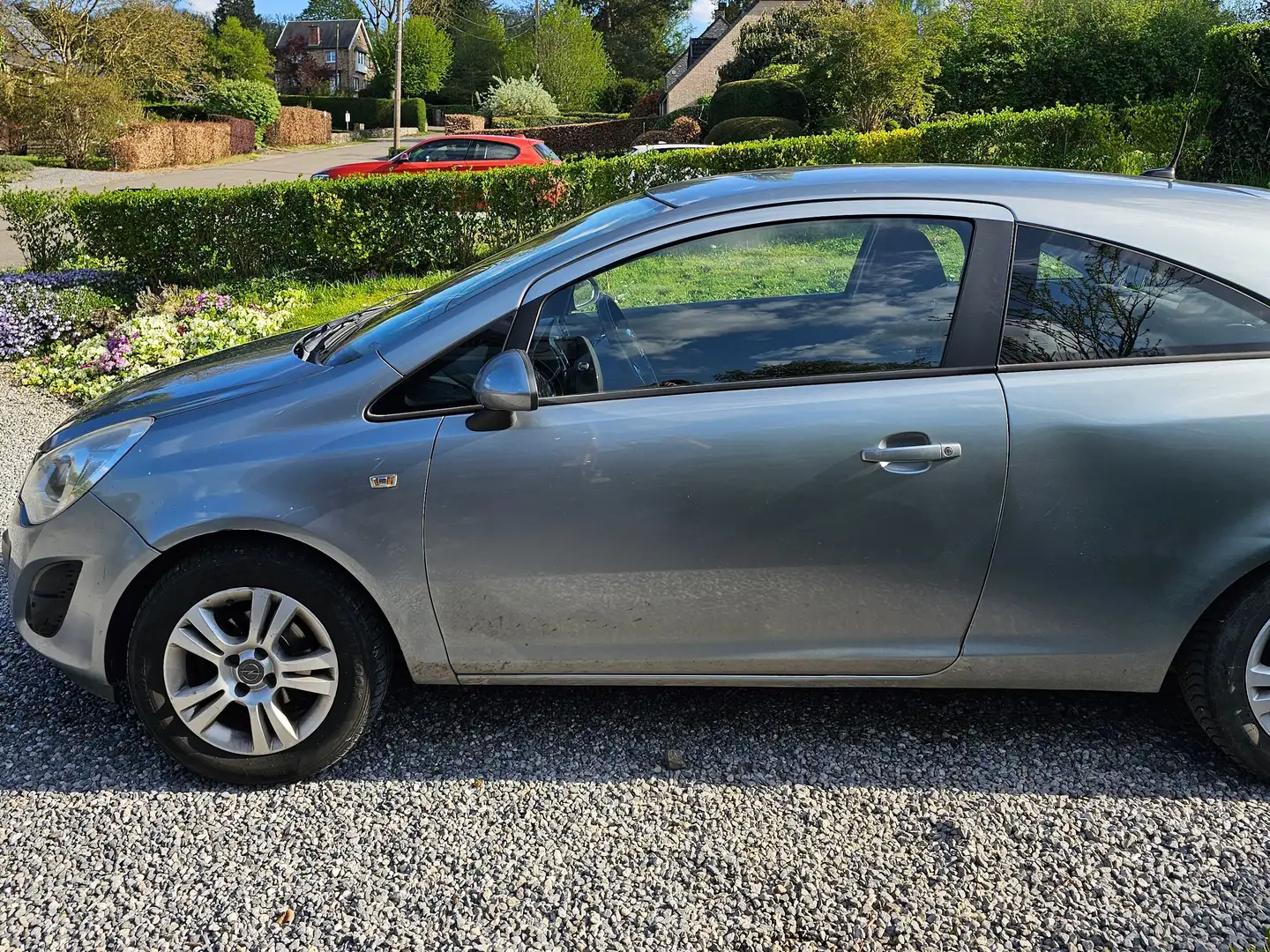 Opel Corsa Corsa 1.2i ecoFLEX Enjoy Start/Stop Grijs - 2