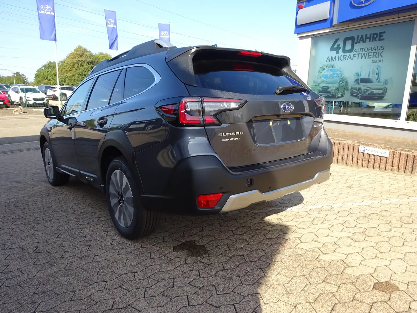 Subaru OUTBACK 2.5i Platinum*1.Hd.*AHK abn.* Сірий - 2