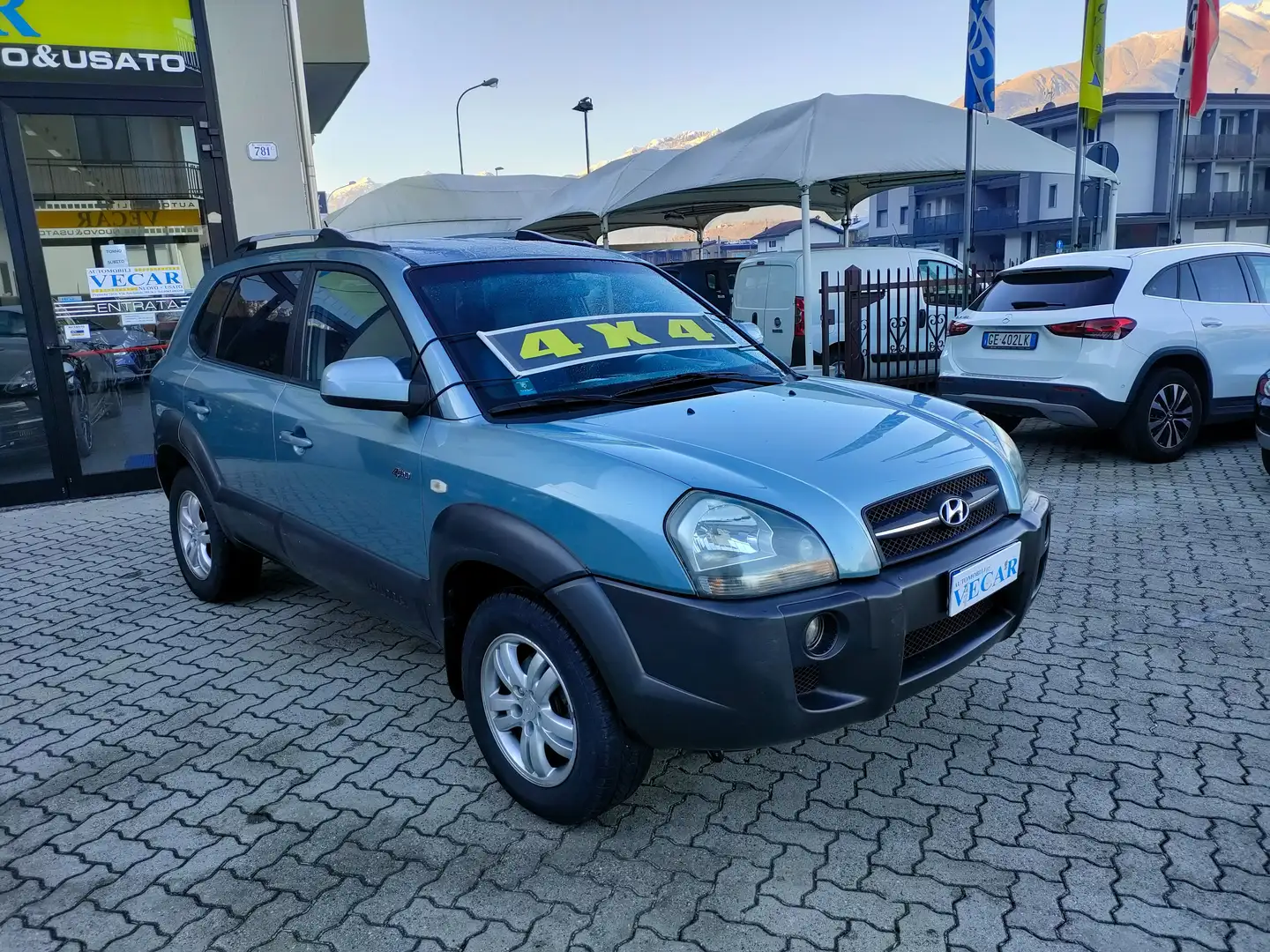 Hyundai TUCSON Tucson 2.0 crdi Dynamic 5p - motore 87000 km - Gris - 2
