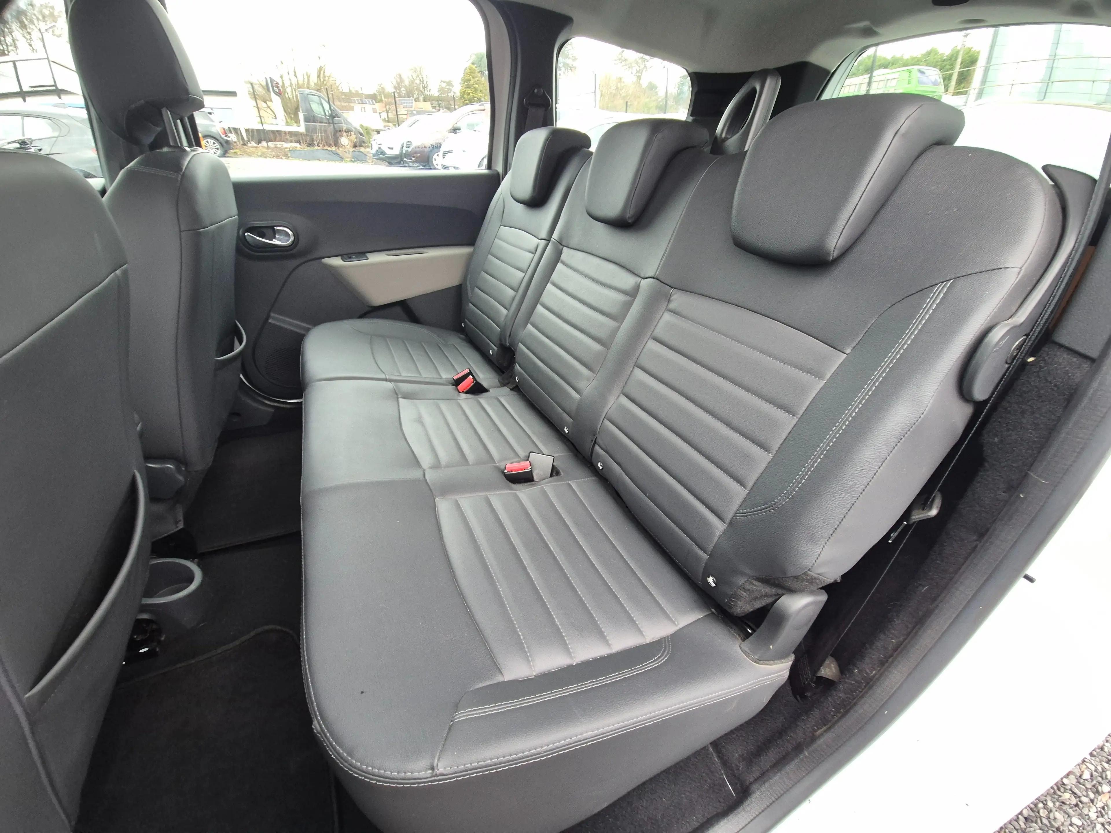 Dacia Lodgy 1.2 TCe Prestige - EU6 - GARANTIE 1AN - — photo 11