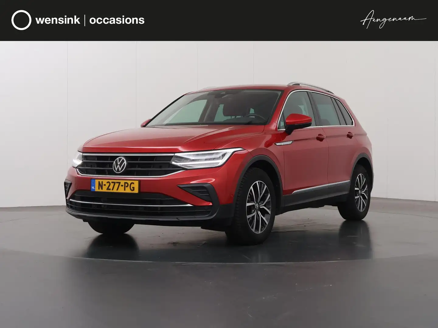 Volkswagen Tiguan 1.5 TSI Life Business | Navigatie | LED | Digitaal Rood - 1