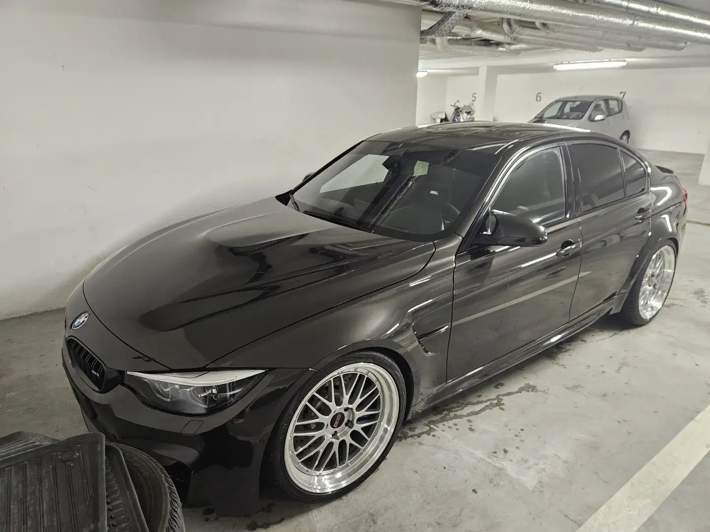 BMW M3 M-DKG Aut. (F80) Braun - 2