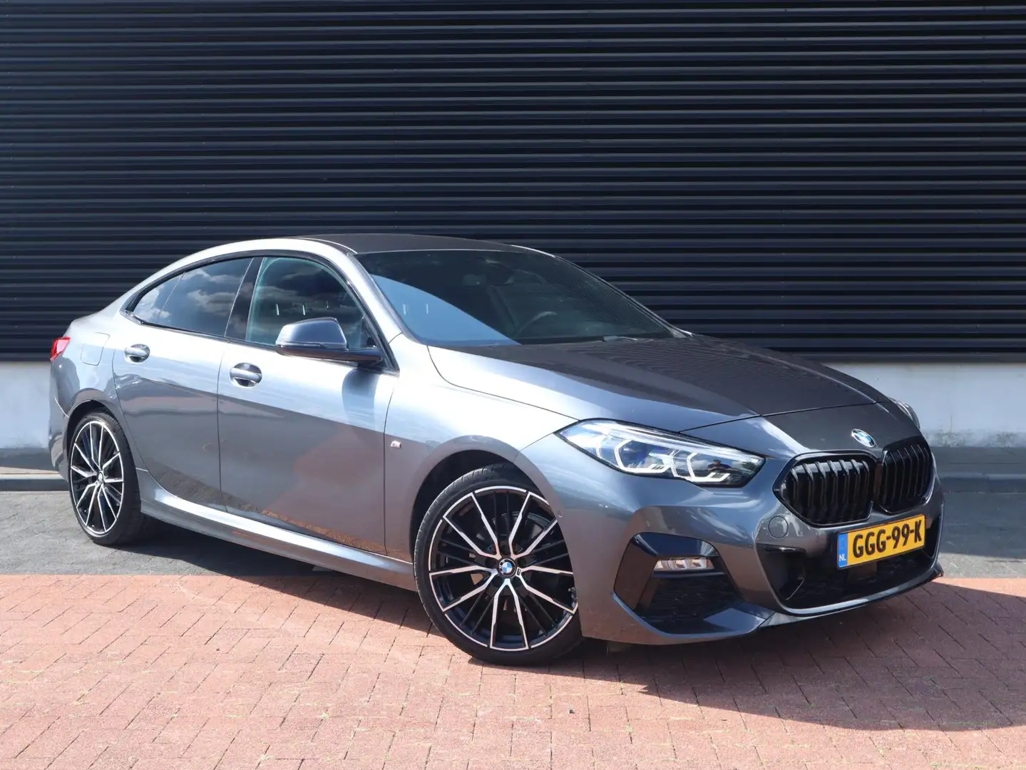 BMW 218 2-serie Gran Coupé 218i High Executive M-sport | C Grijs - 2
