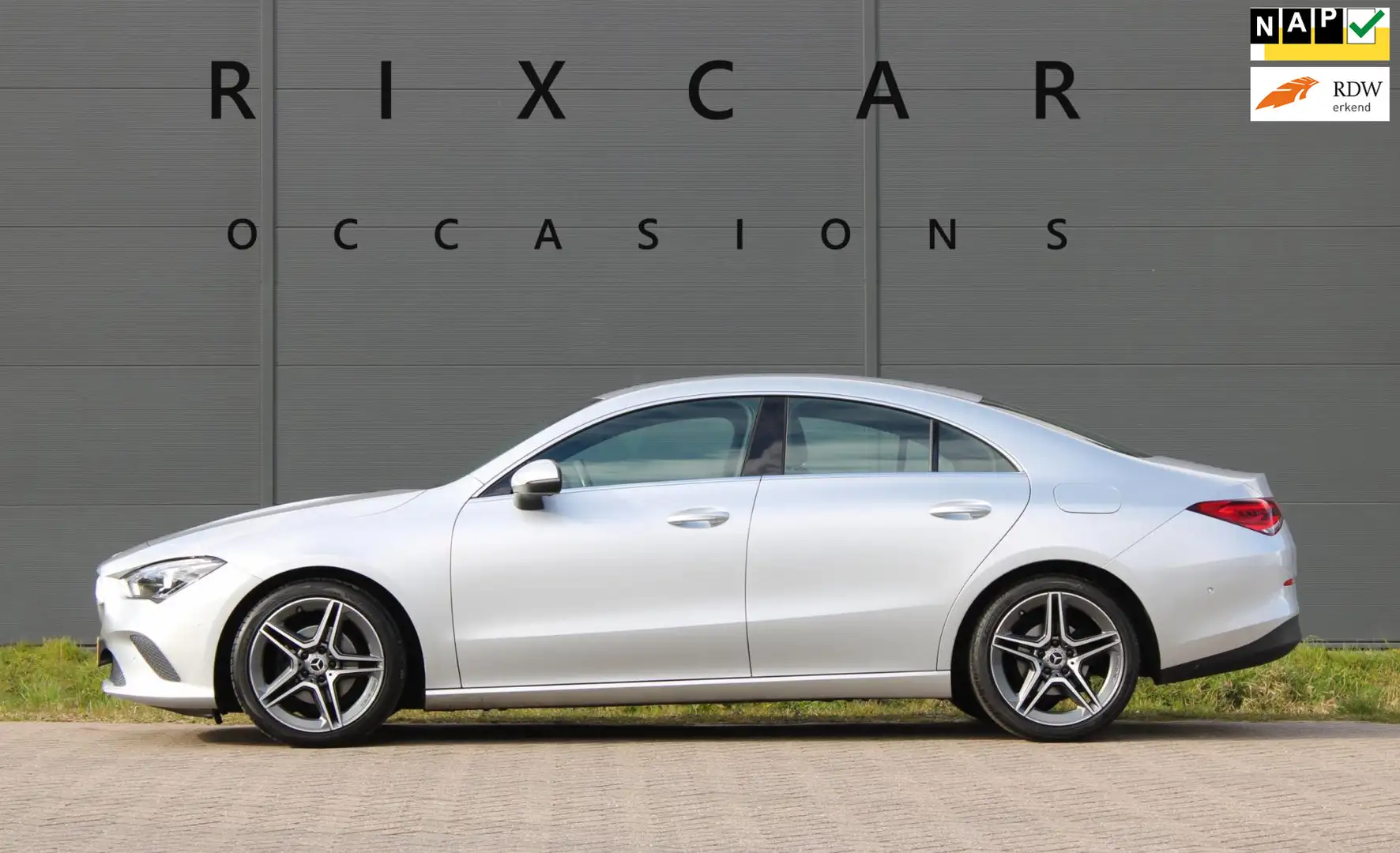 Mercedes-Benz CLA 180 Business Solution 1eEigenaar Gris - 1