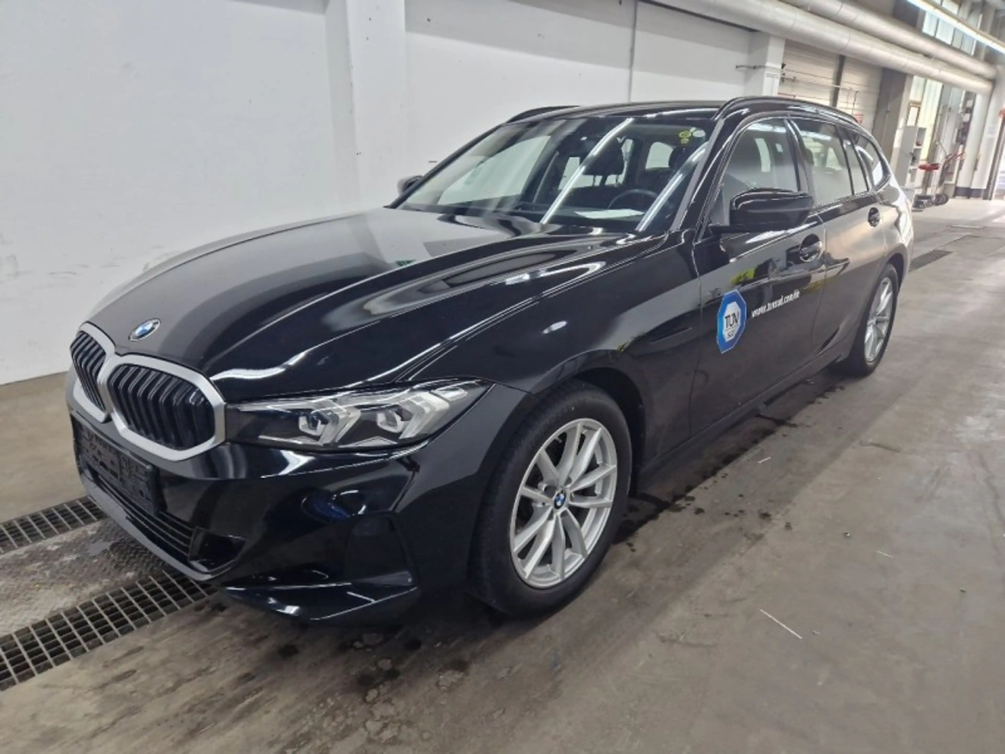 BMW 318 Cockpit Plus Winter-PWidescreen Display LED