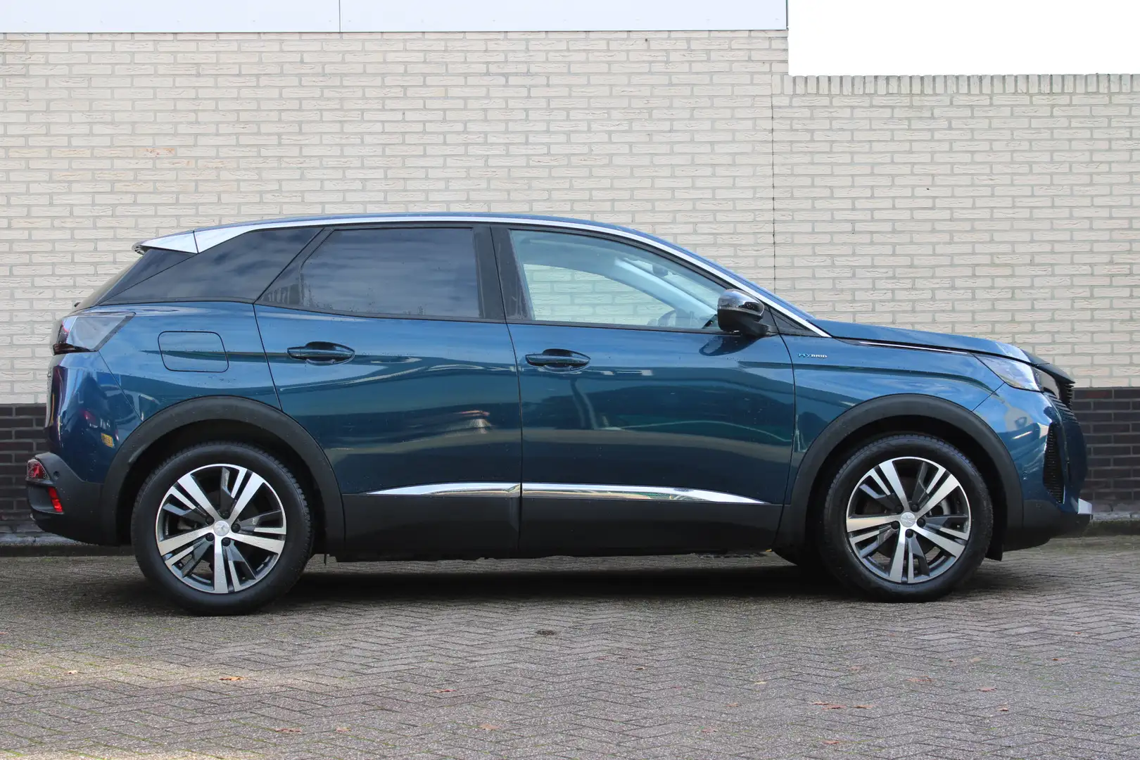 Peugeot 3008 1.6 HYbrid 225 Allure | BLIS | Camera | Cruise con Bleu - 2