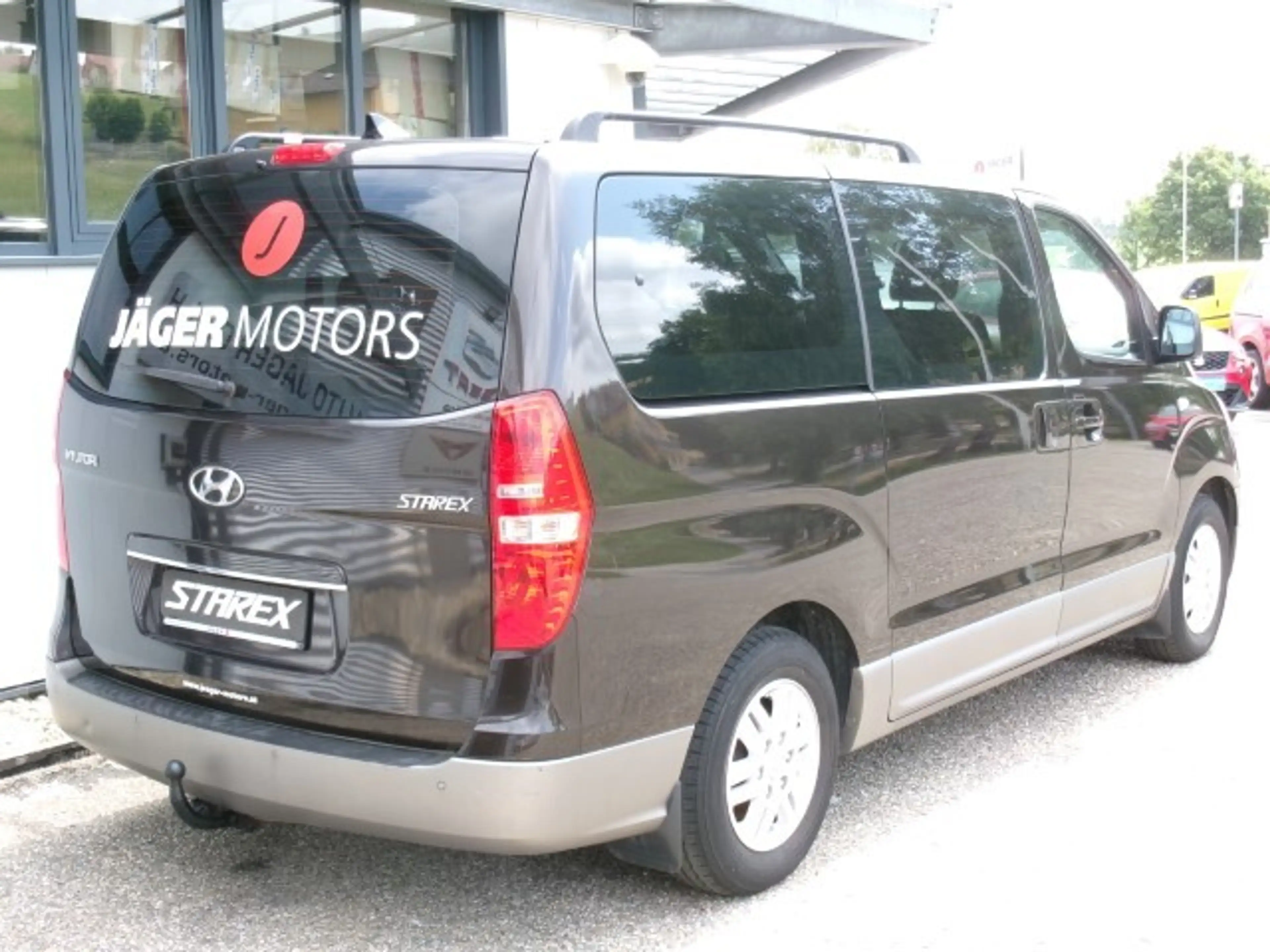 Hyundai H-1 Starex Sitzheizung NAVI Klima Anhängevorrichtun... — photo 4