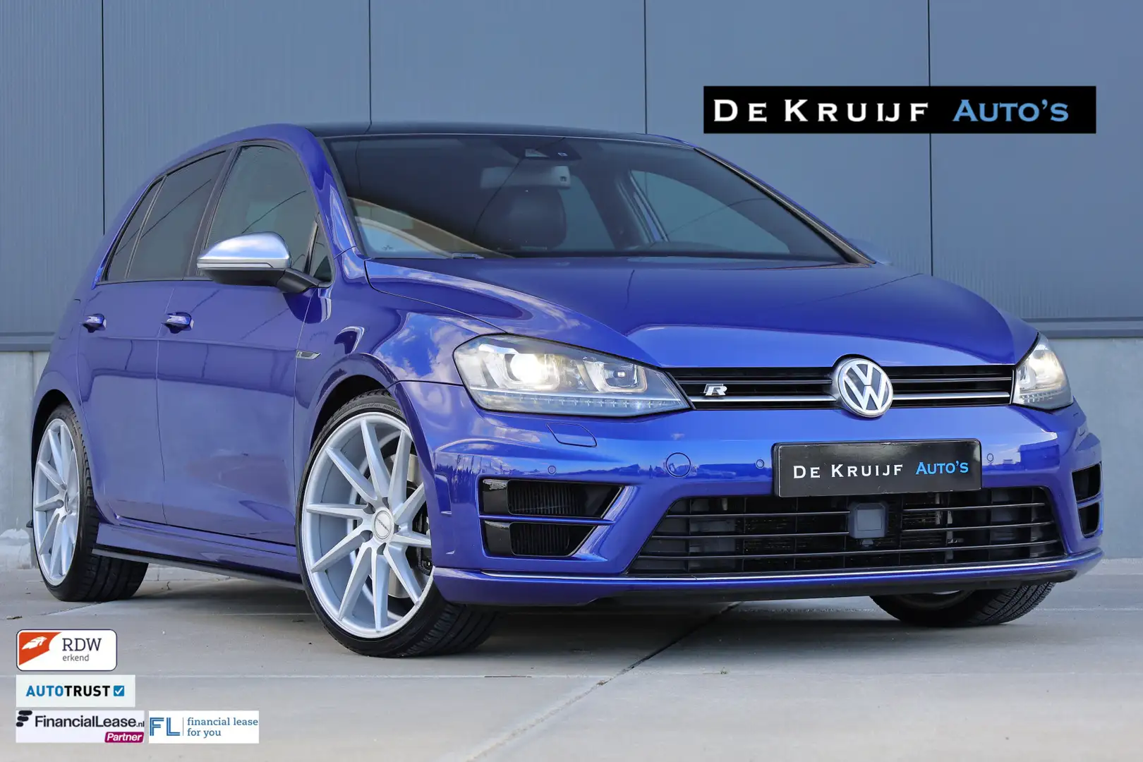 Volkswagen Golf R 4Motion Bleu - 1