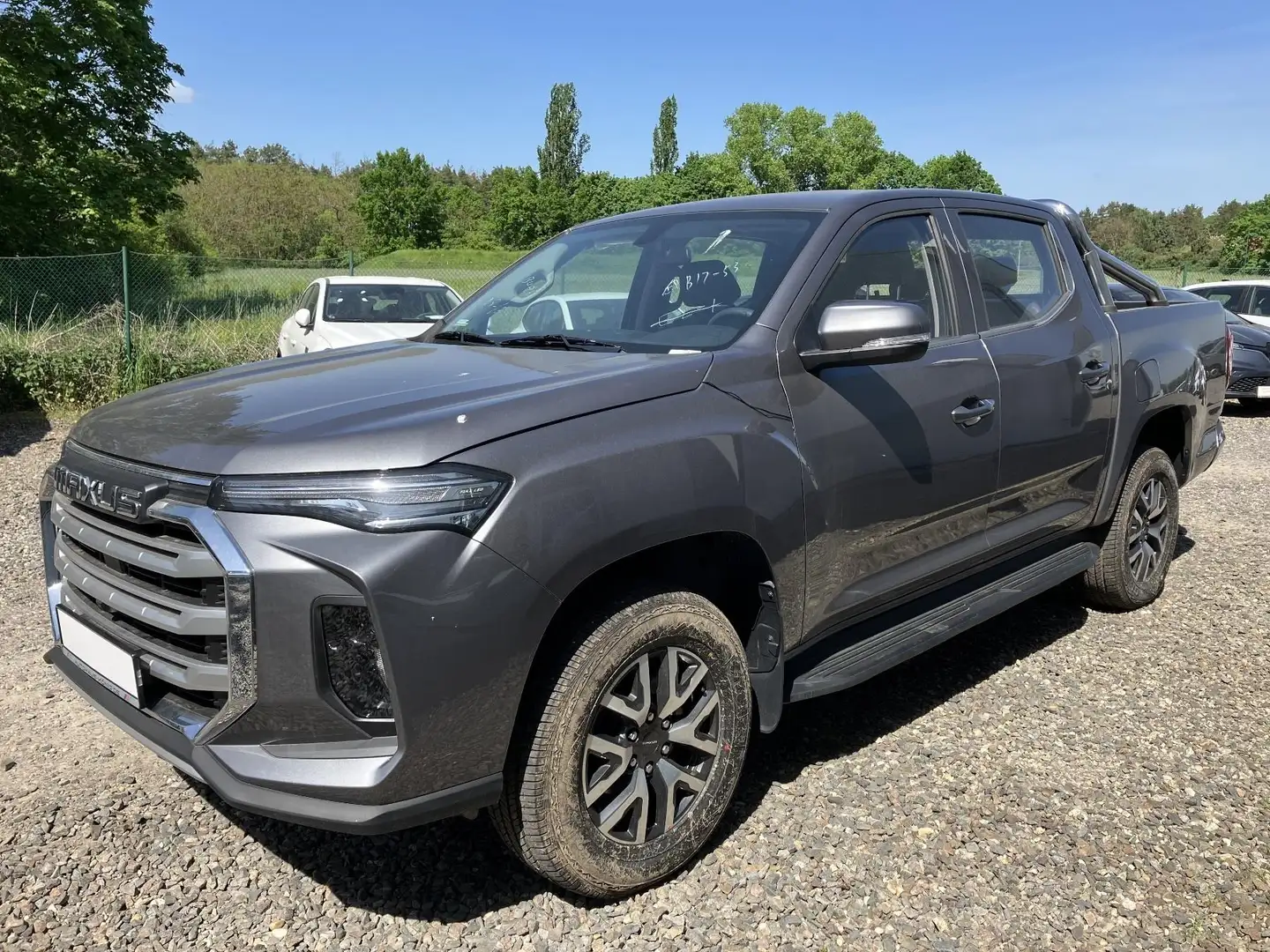 Maxus T90 Elite Doppelkabine RWD 89 kWh Gris - 1