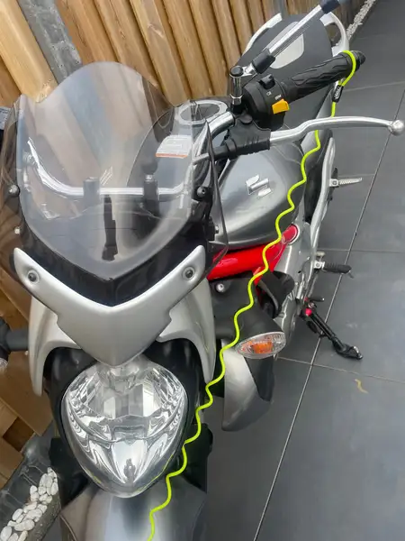Suzuki GLADIUS 650 - foto 4