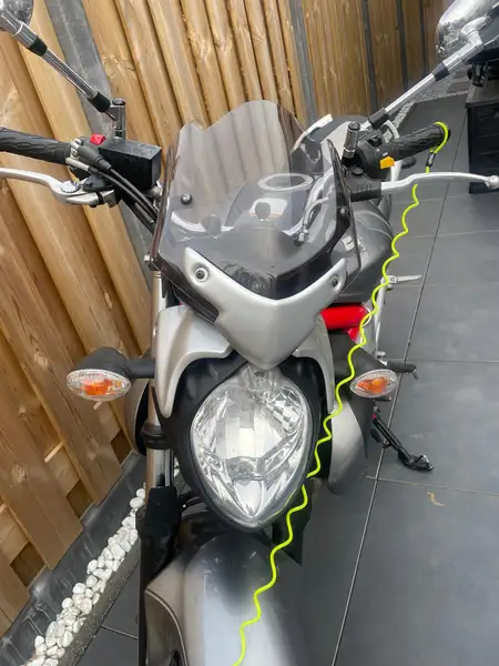 Suzuki GLADIUS 650 - foto 3