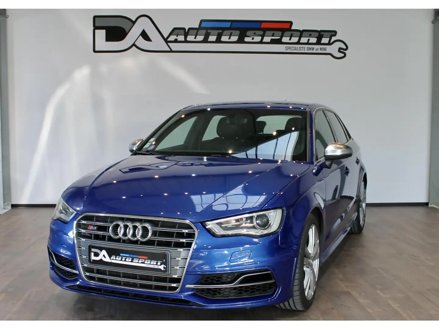 Audi S3 S3 Sportback 2.0 TFSI - 300 - S-tronic - Suivi Com Blauw - 1