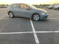 Volkswagen Golf 1.0 eTSI Life Bns Grijs - thumbnail 2
