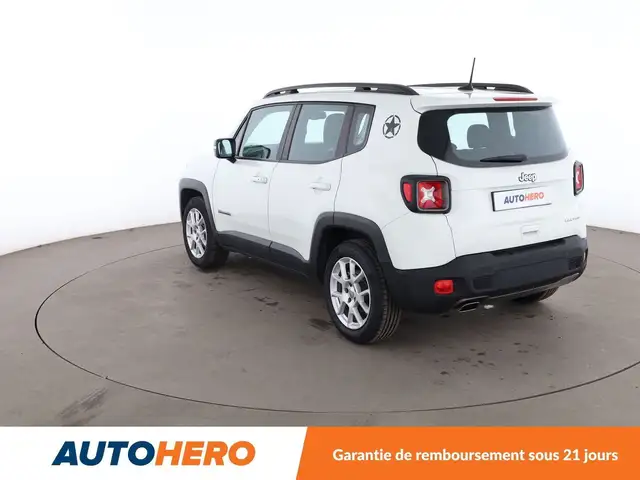 Jeep Renegade view 4