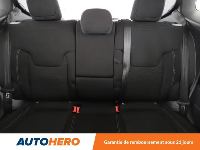 Jeep Renegade view 15