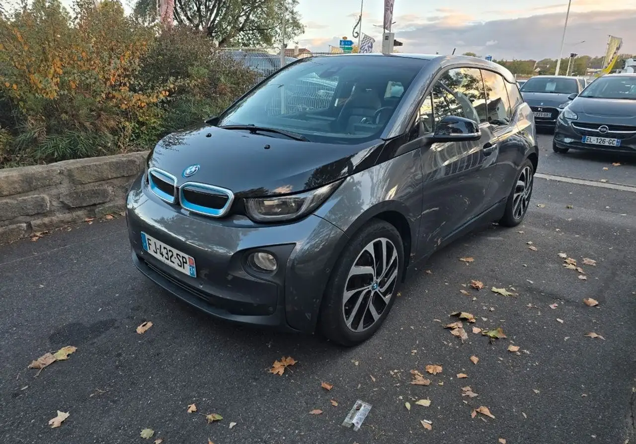 BMW i3