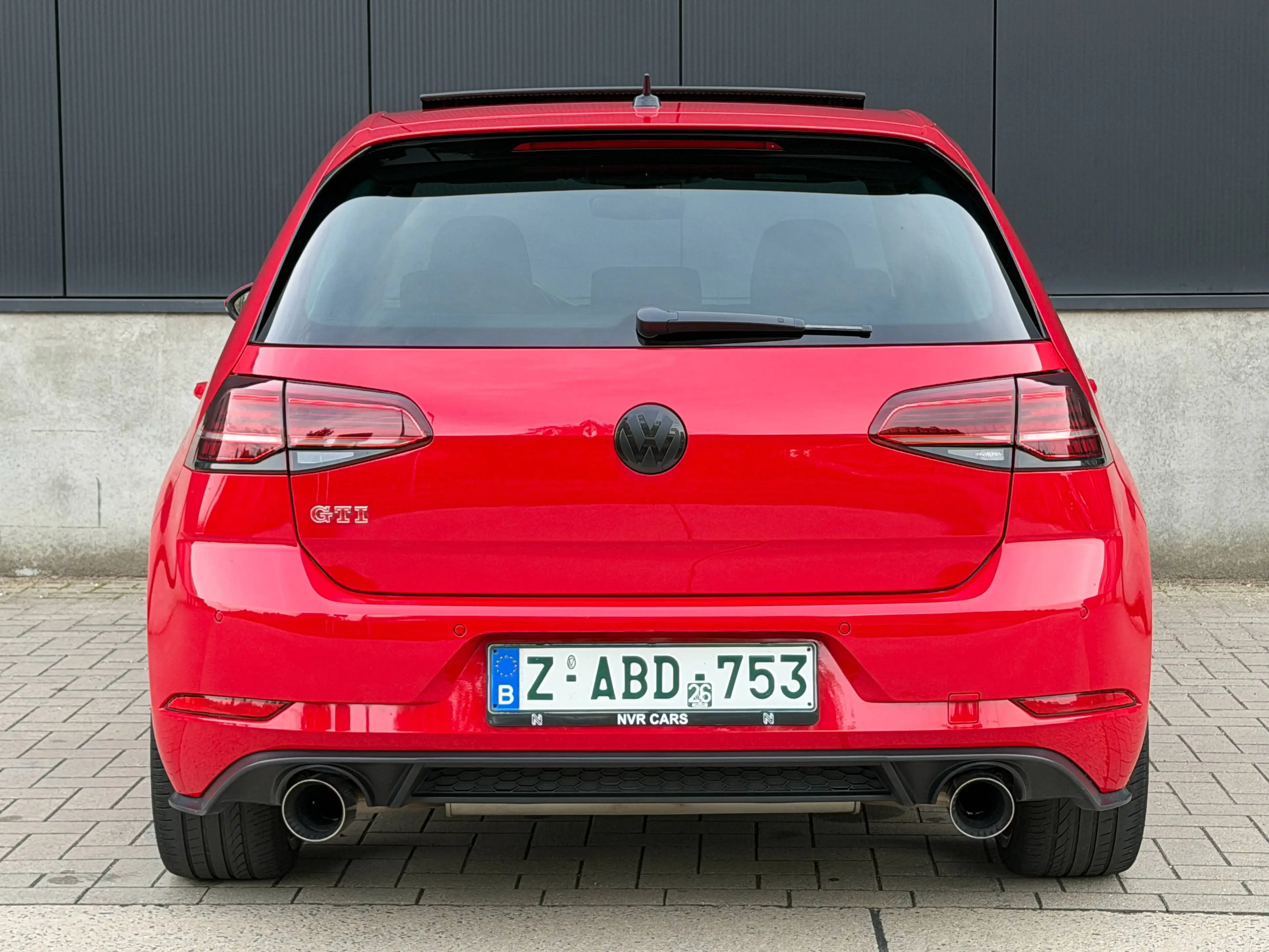 Volkswagen Golf GTI Golf 2.0 TSI Performance DSG — photo 7