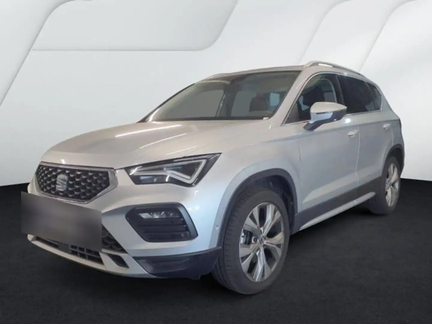 SEAT Ateca 1.5 TSI DSG XPERIENCE LED+NAV+ACC+DCC+PANO Silber - 2