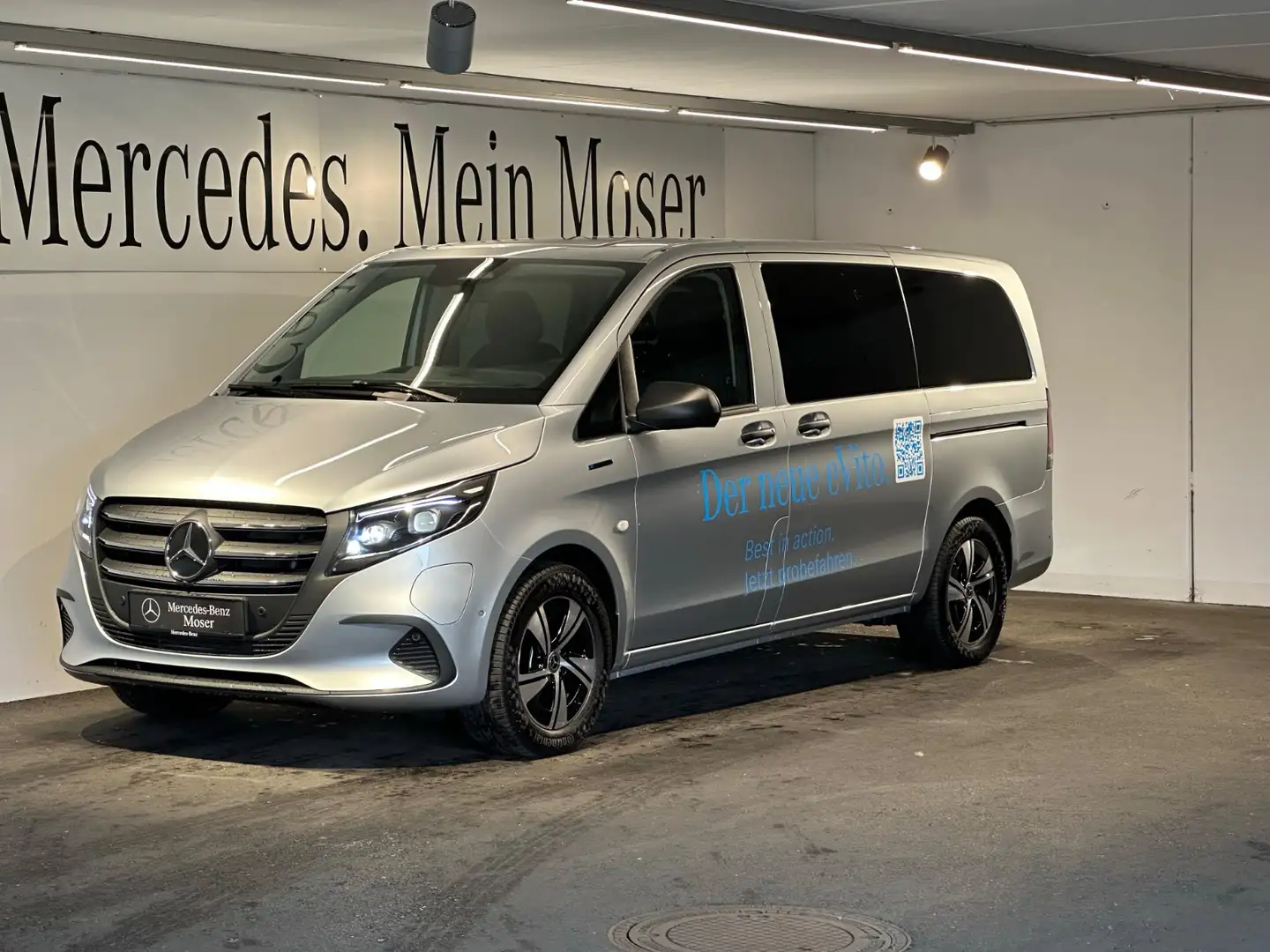 Mercedes-Benz eVito e Tourer PRO Lang Silber - 2