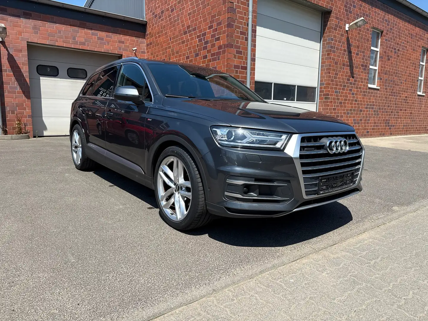 Audi Q7 3.0TDI 3x S-Line, ACC, Head Up, Pano, Nachtsicht Gris - 1