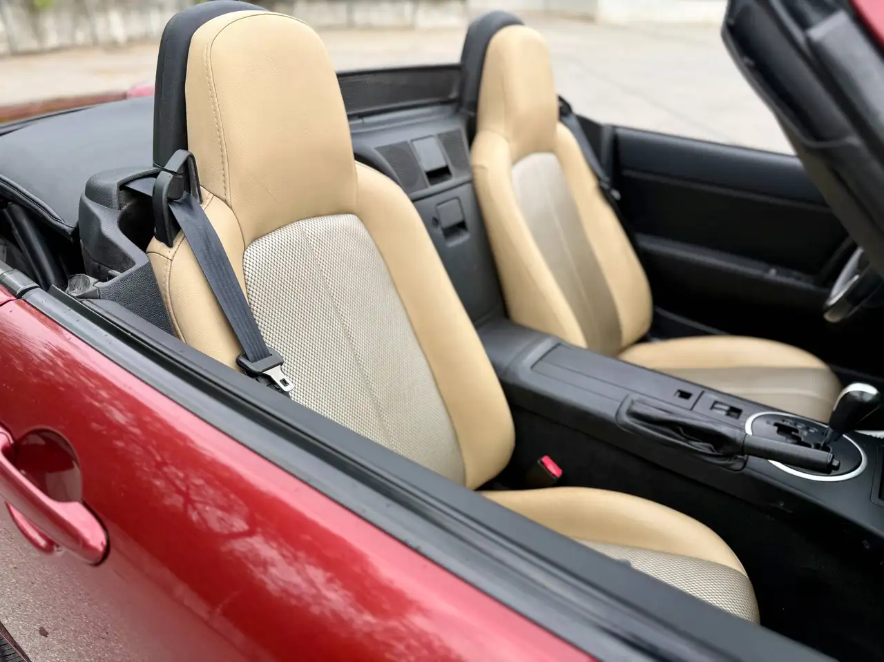 Mazda MX-5 Miata снимка Mazda MX-5 Miata