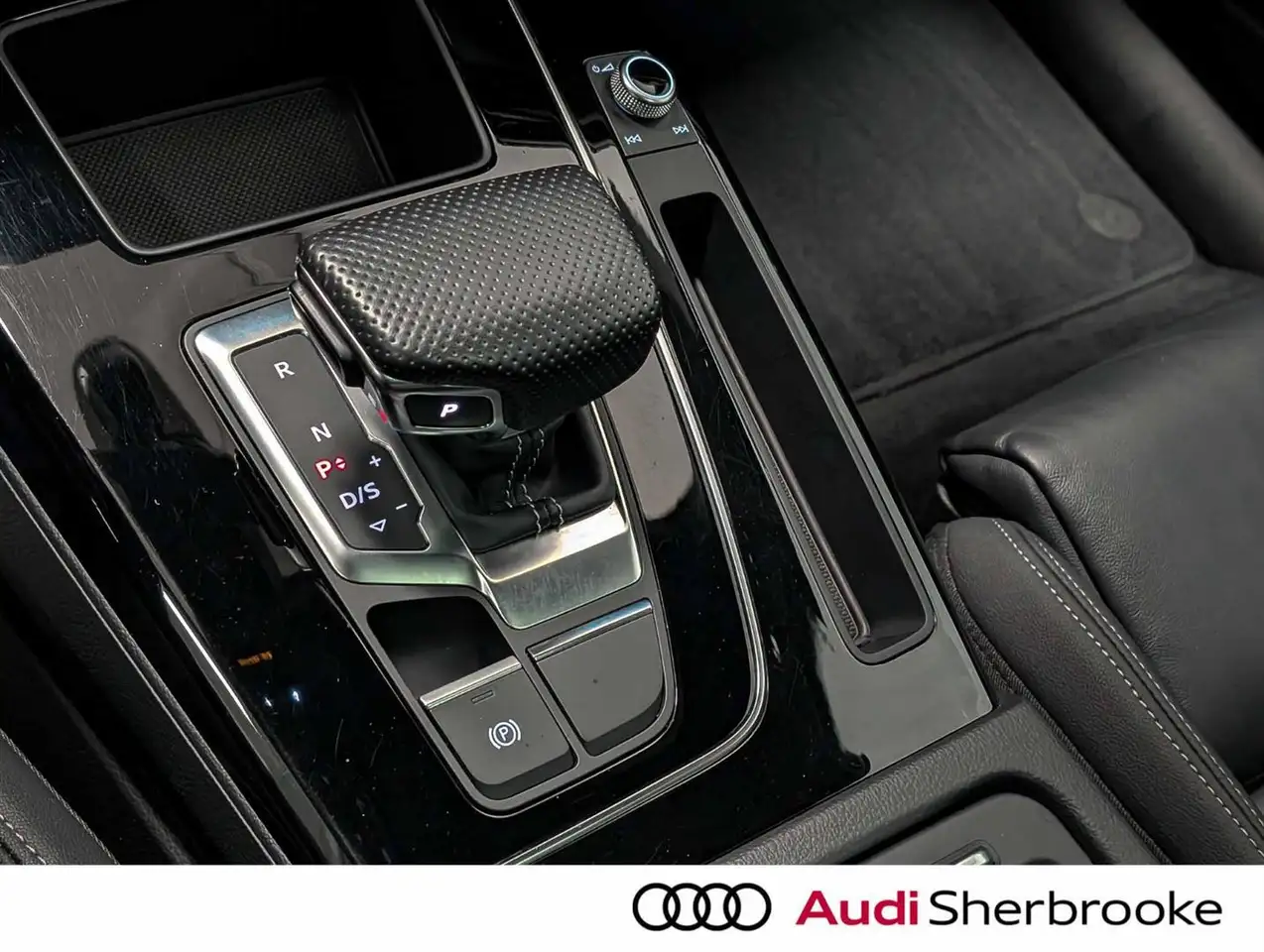 Audi Q5 photo Audi Q5