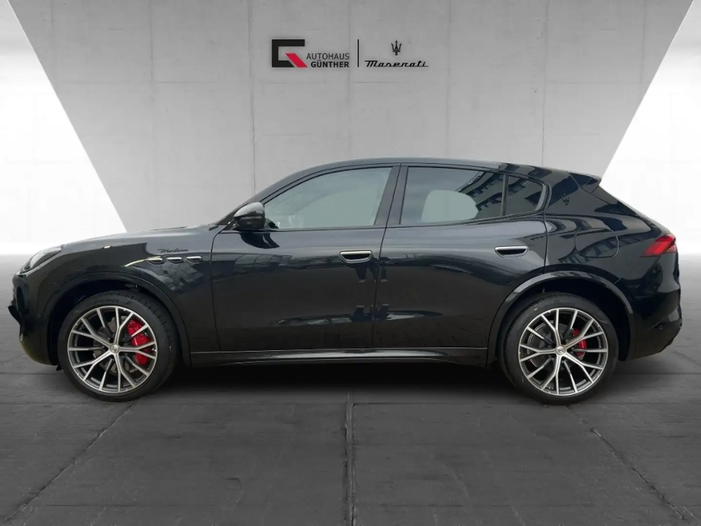 Maserati Grecale Modena / AWD / MY24 / Fahr.Paket PLUS / Klima Pak. Schwarz - 2