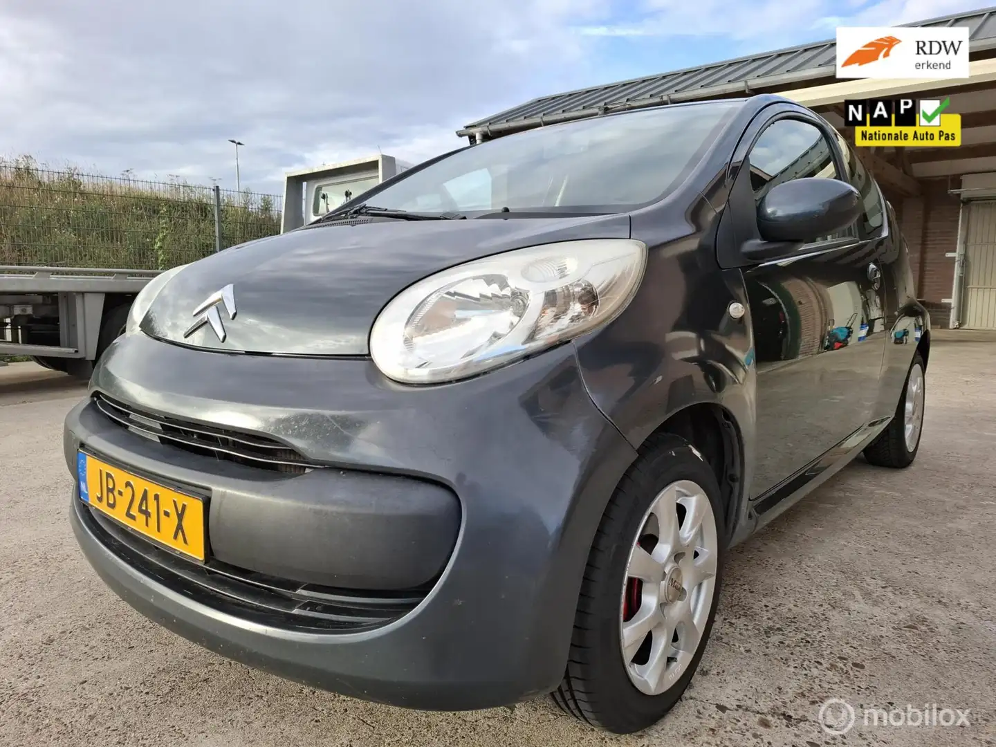 Citroen C1 1.0-12V Séduction/nieuwe apk en beurtje Grijs - 1