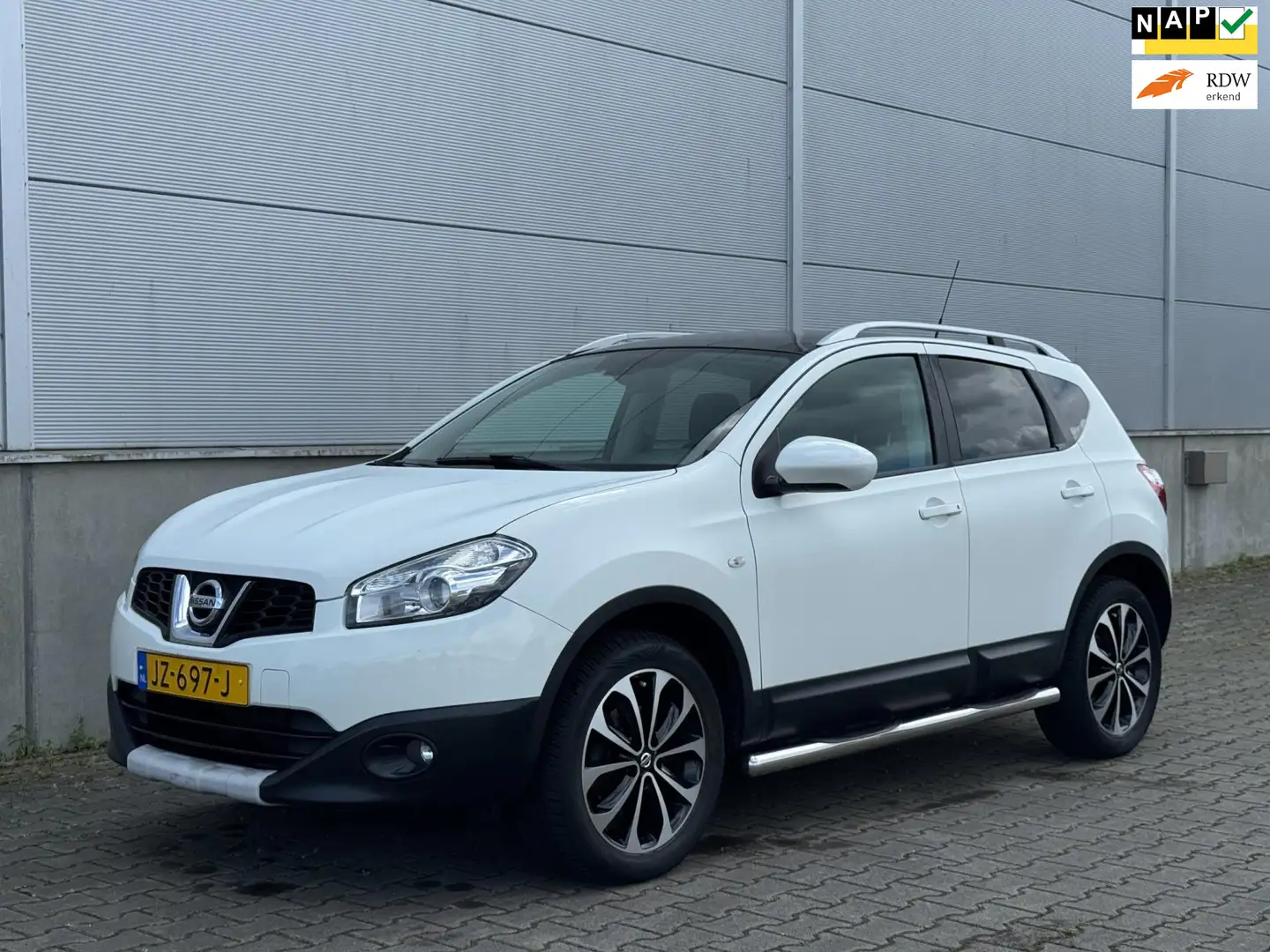 Nissan Qashqai 2.0 Connect Ed CLIMA|NAVI|CRUISE|PANO|CAMERA| Bianco - 1