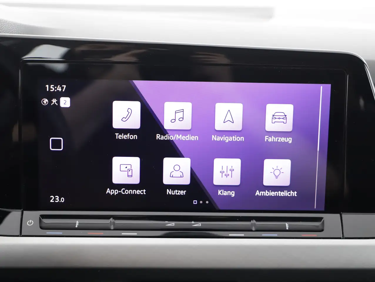 Volkswagen Golf VIII 2.0 TDI Life ASSIST+CARPLAY+LED+NAVI 13