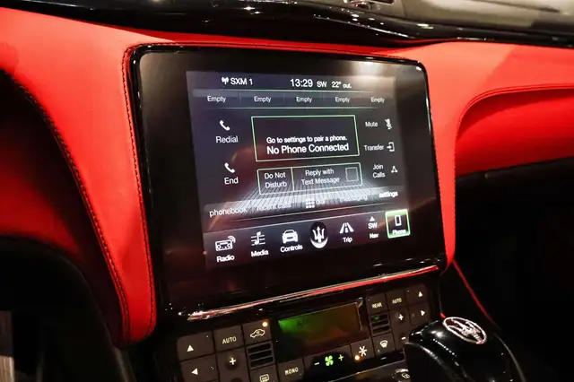 Maserati GranTurismo 2018 — photo 8