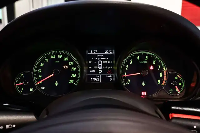 Maserati GranTurismo 2018 — photo 3