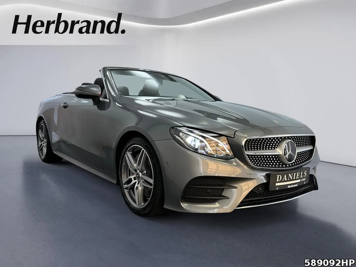 Mercedes-Benz E 300 Cabriolet AMG Comand Kamera Distronic LED Grau - 2