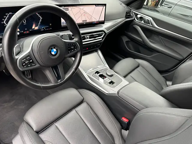 BMW 4 Series view 10