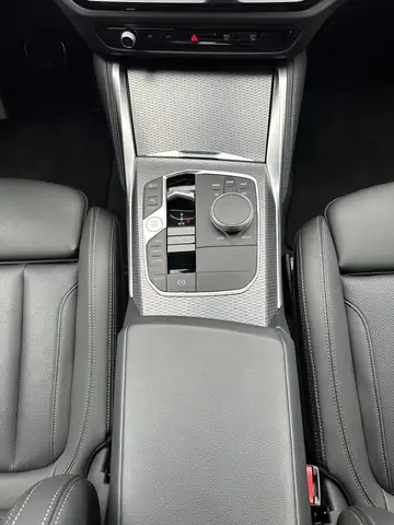 BMW 4 Series view 15