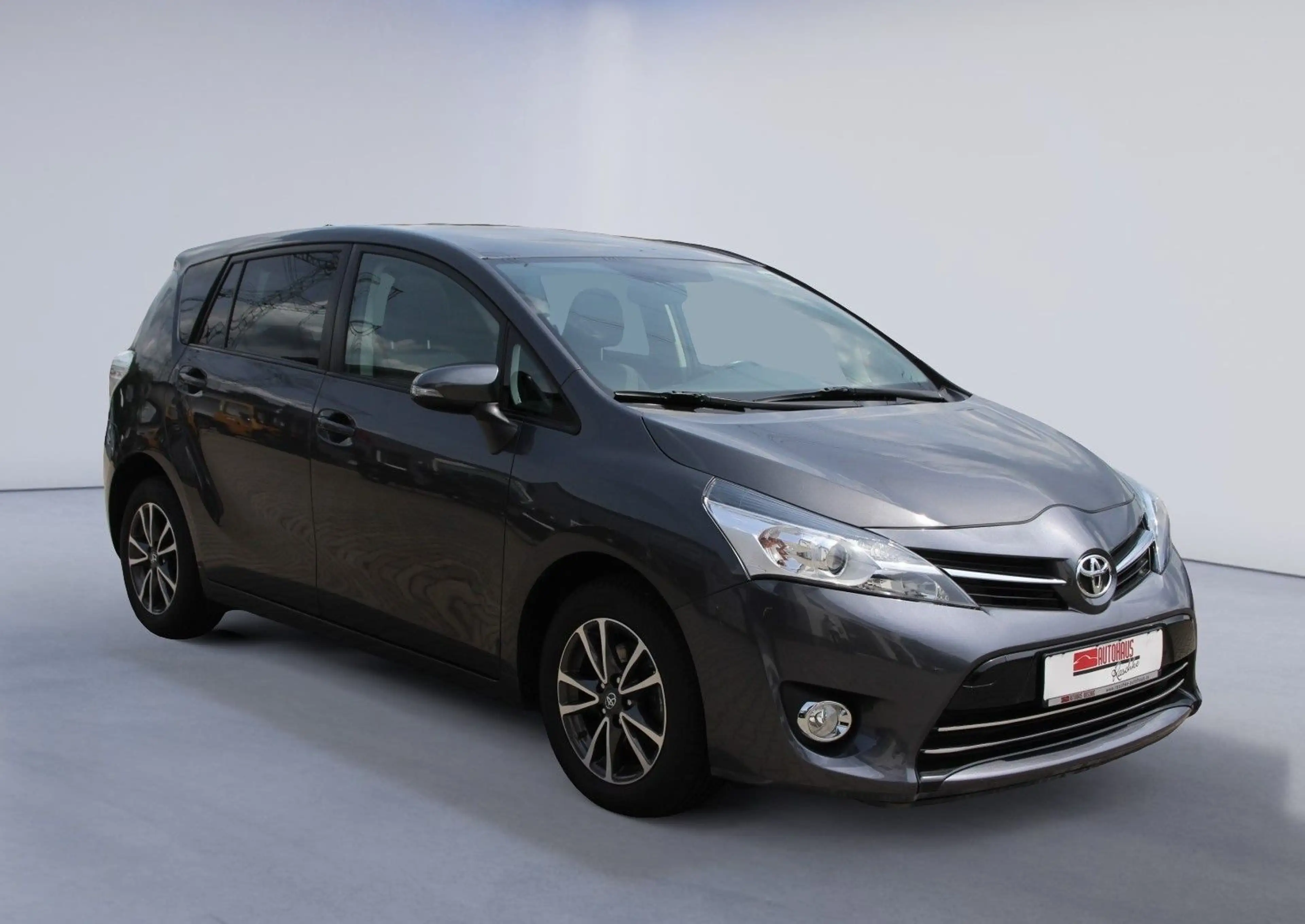 Toyota Verso SkyView Edition/Kamera/PDC/AHK/88tkm — photo 3