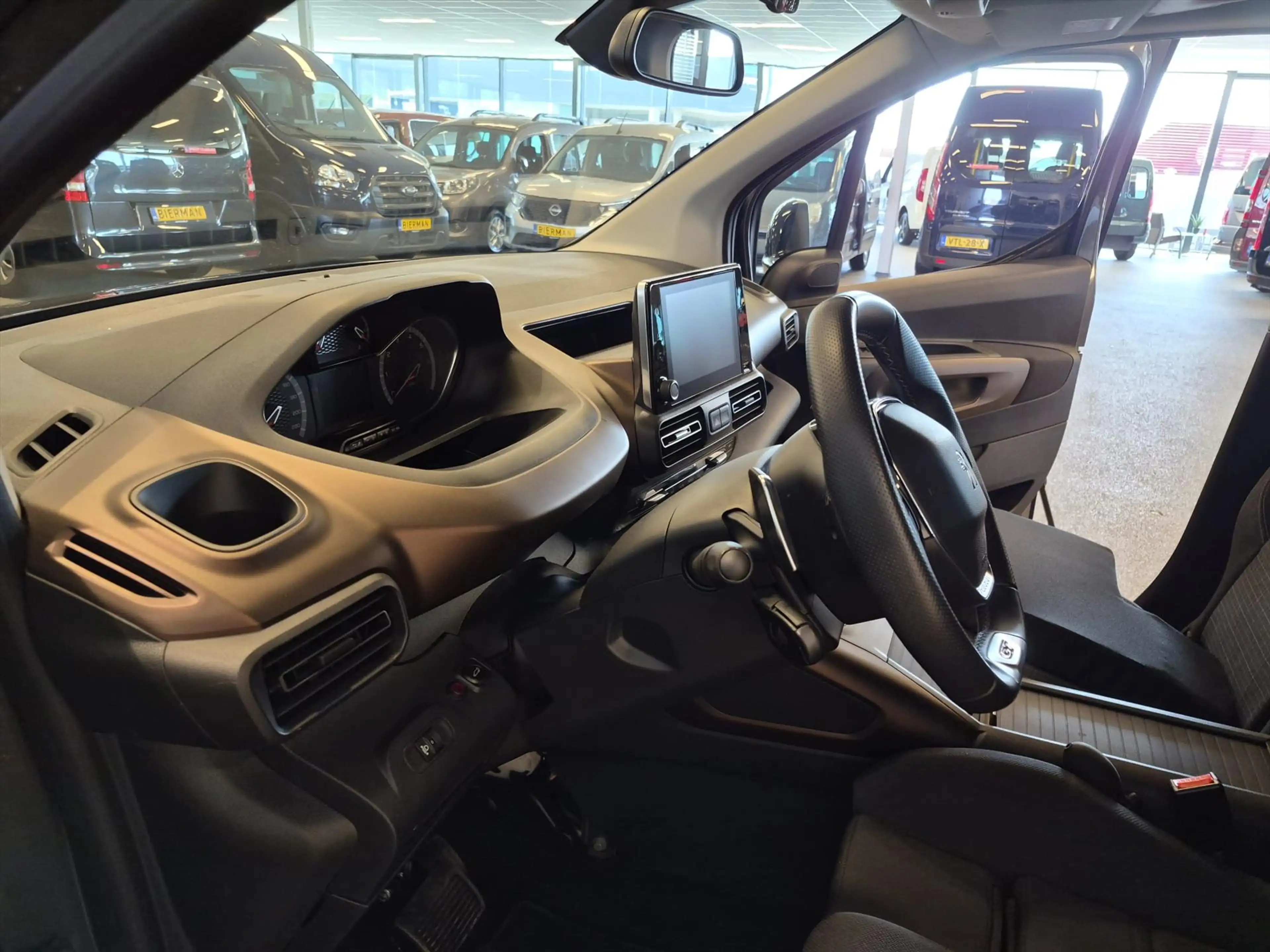 Peugeot Rifter L2 Automaat incl. kofferbaklift 58KG + Webasto kac — photo 11