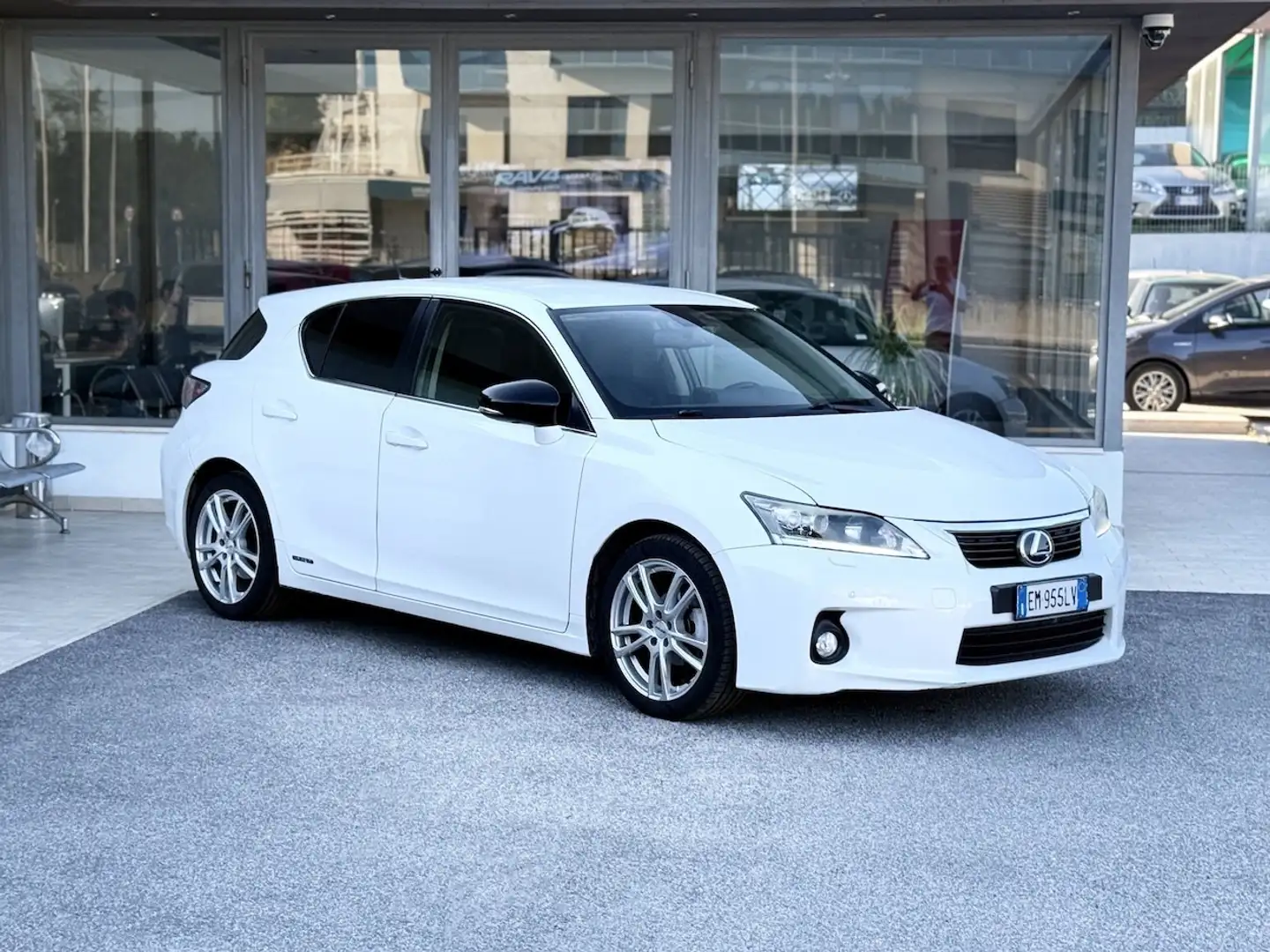 Lexus CT 200h 1.8 Hybrid 99CV E5 Automatica - 2012 Bianco - 1
