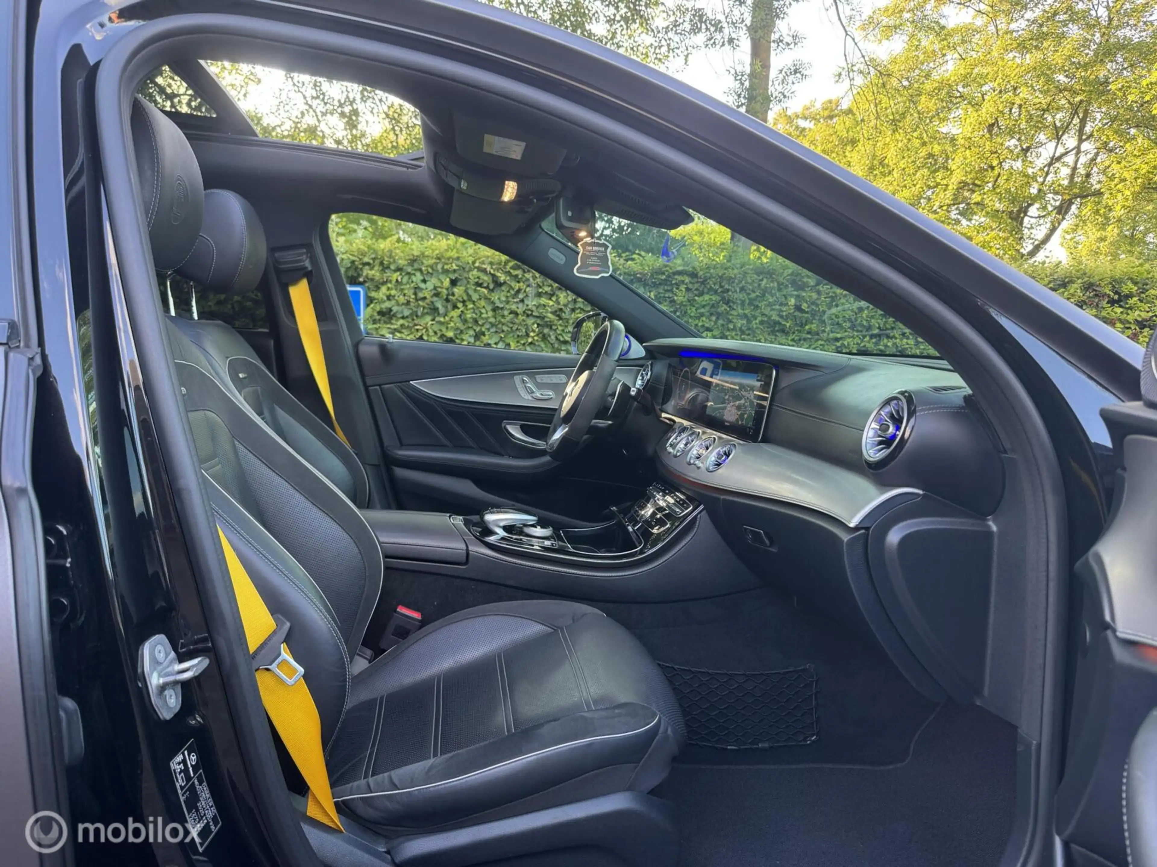 Mercedes-Benz E 63 AMG S 4MATIC Premium Plus — photo 14