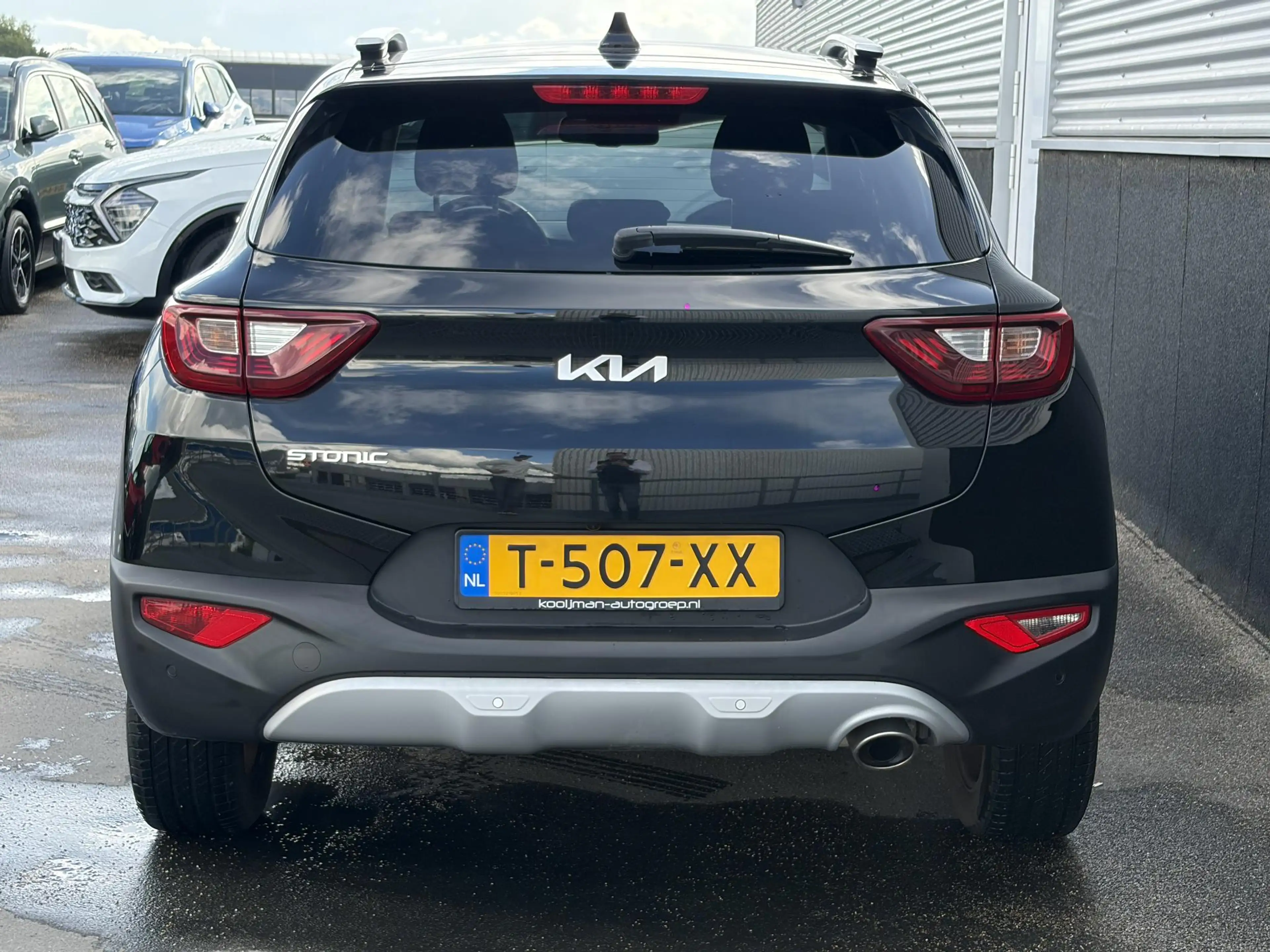 Kia Stonic 1.0 T-GDi MHEV DynamicPlusLine Navigatie, Achterui — photo 6