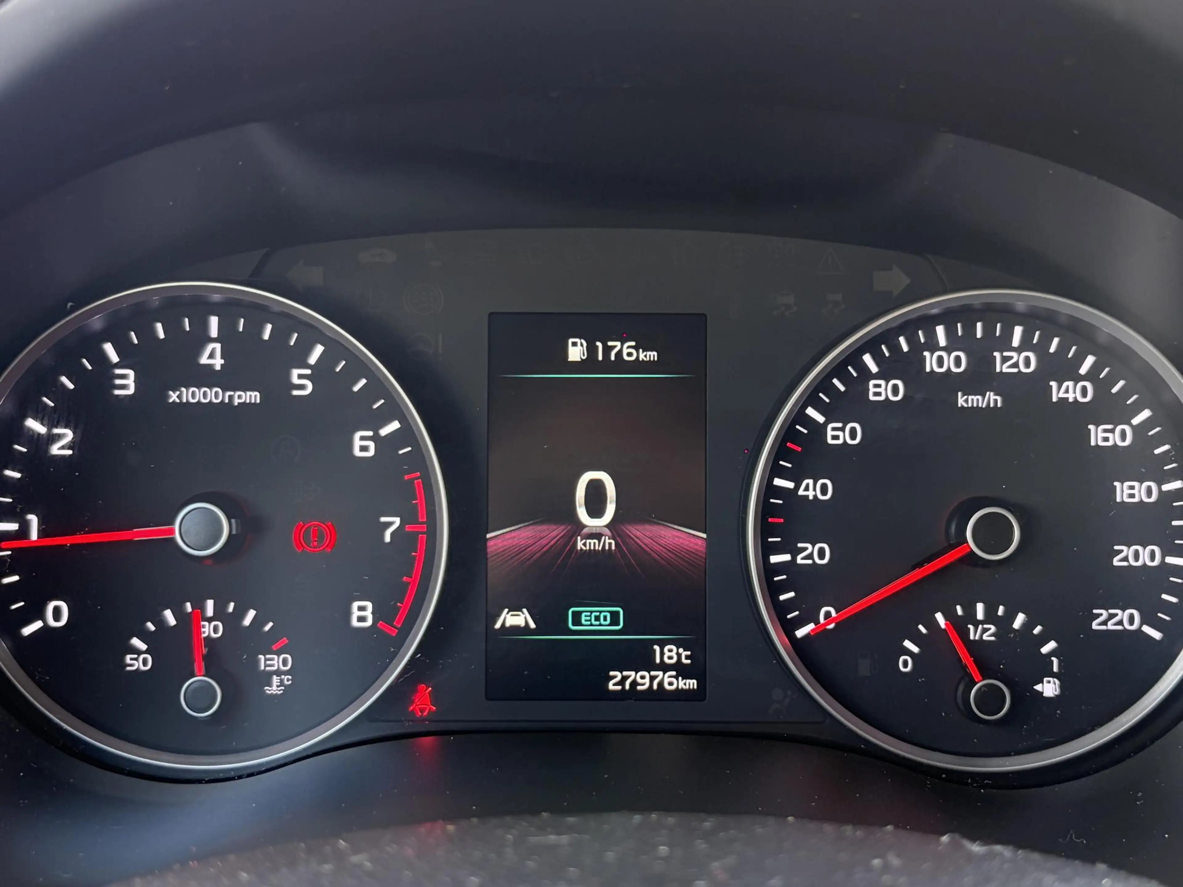 Kia Stonic 1.0 T-GDi MHEV DynamicPlusLine Navigatie, Achterui — photo 15