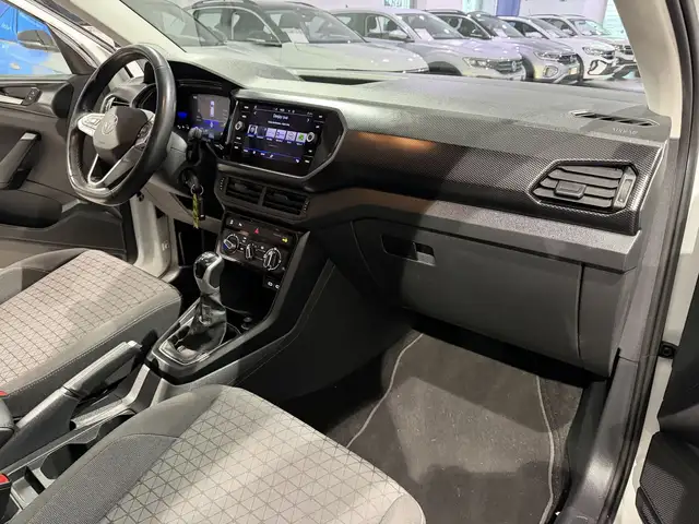 Volkswagen T-Cross view 10