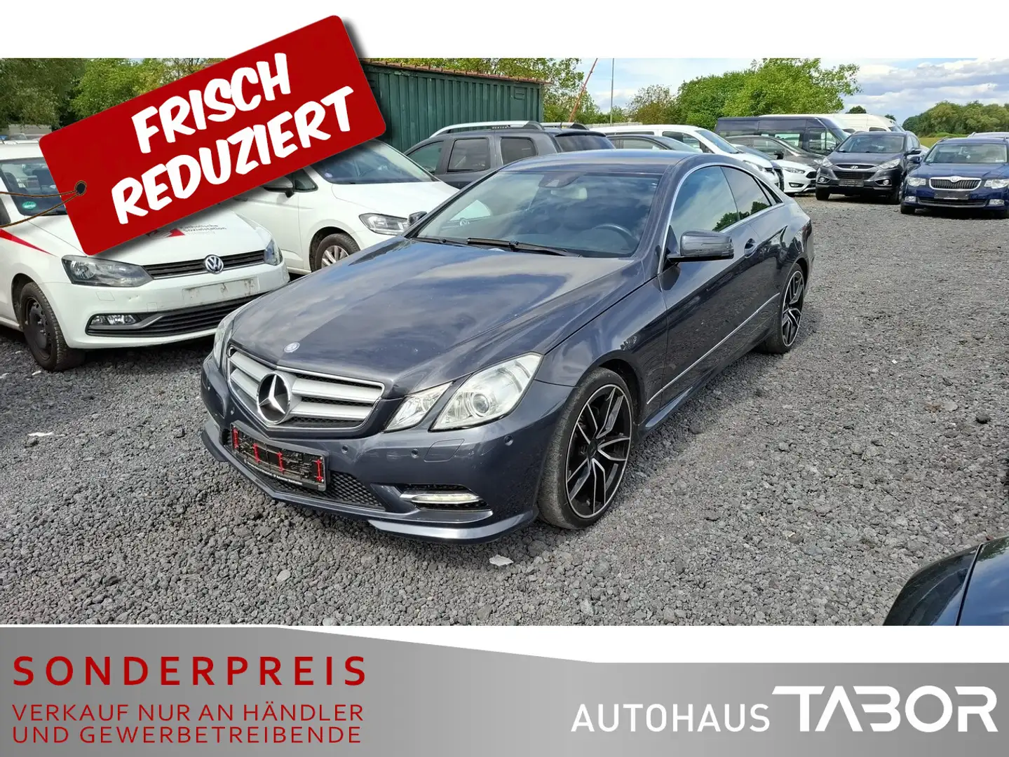 Mercedes-Benz E 250 E250 CGI Elegance Coupe Aut. Sport-P AMG PDC SHZ Gris - 1