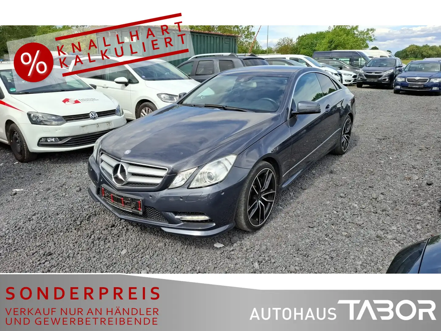 Mercedes-Benz E 250 E250 CGI Elegance Coupe Aut. Sport-P AMG PDC SHZ Gris - 2